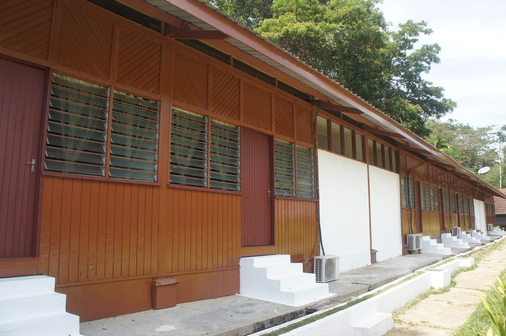 Hotel Mutiara Taman Negara Kuala Tahan Zewnętrze zdjęcie