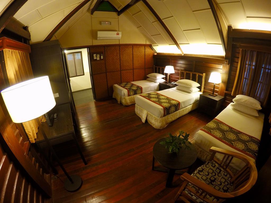 Hotel Mutiara Taman Negara Kuala Tahan Zewnętrze zdjęcie