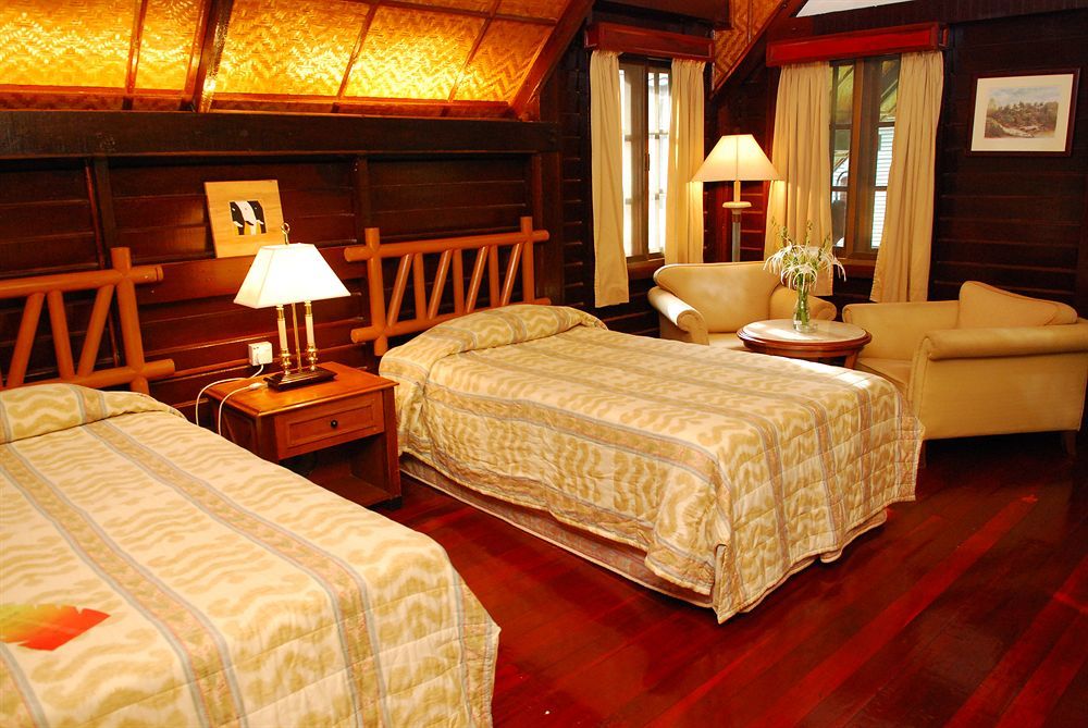 Hotel Mutiara Taman Negara Kuala Tahan Zewnętrze zdjęcie