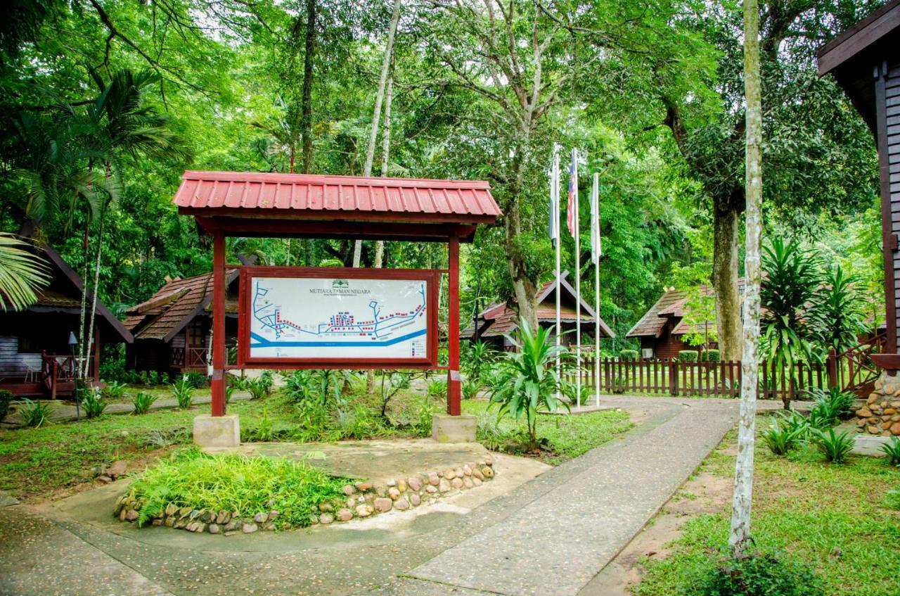 Hotel Mutiara Taman Negara Kuala Tahan Zewnętrze zdjęcie