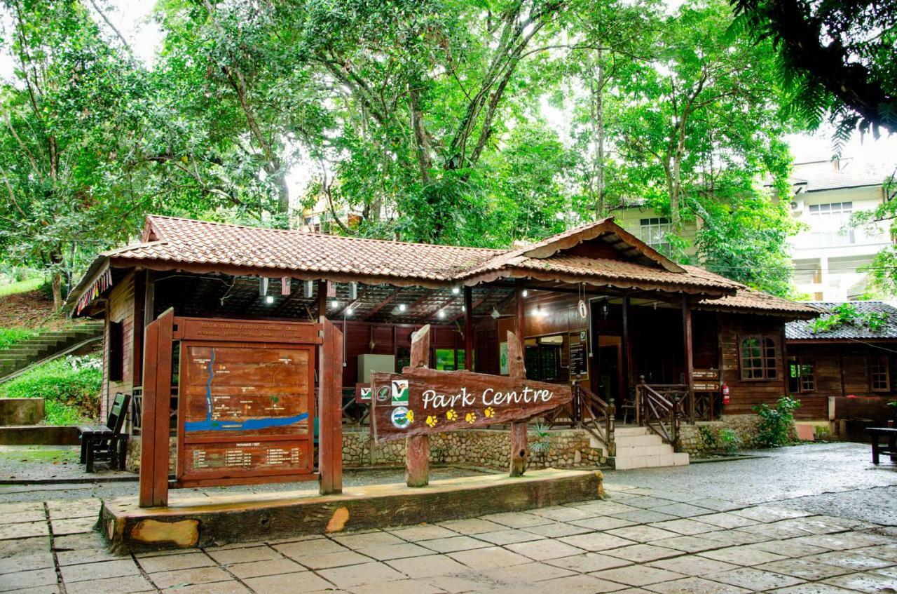 Hotel Mutiara Taman Negara Kuala Tahan Zewnętrze zdjęcie